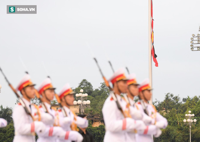 Khắp nơi treo cờ rủ Quốc tang Chủ tịch nước Trần Đại Quang-13