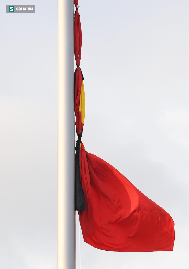 Khắp nơi treo cờ rủ Quốc tang Chủ tịch nước Trần Đại Quang-15