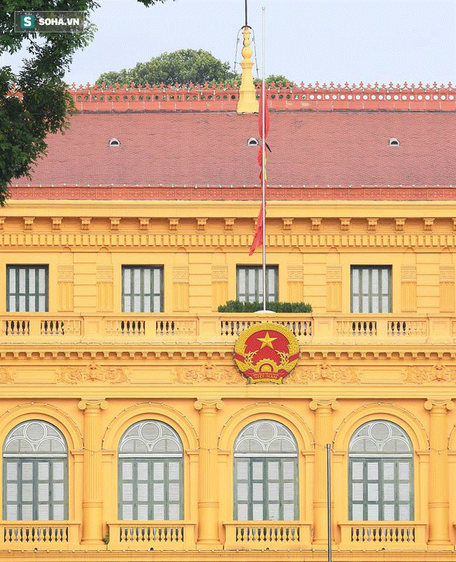 Khắp nơi treo cờ rủ Quốc tang Chủ tịch nước Trần Đại Quang-29