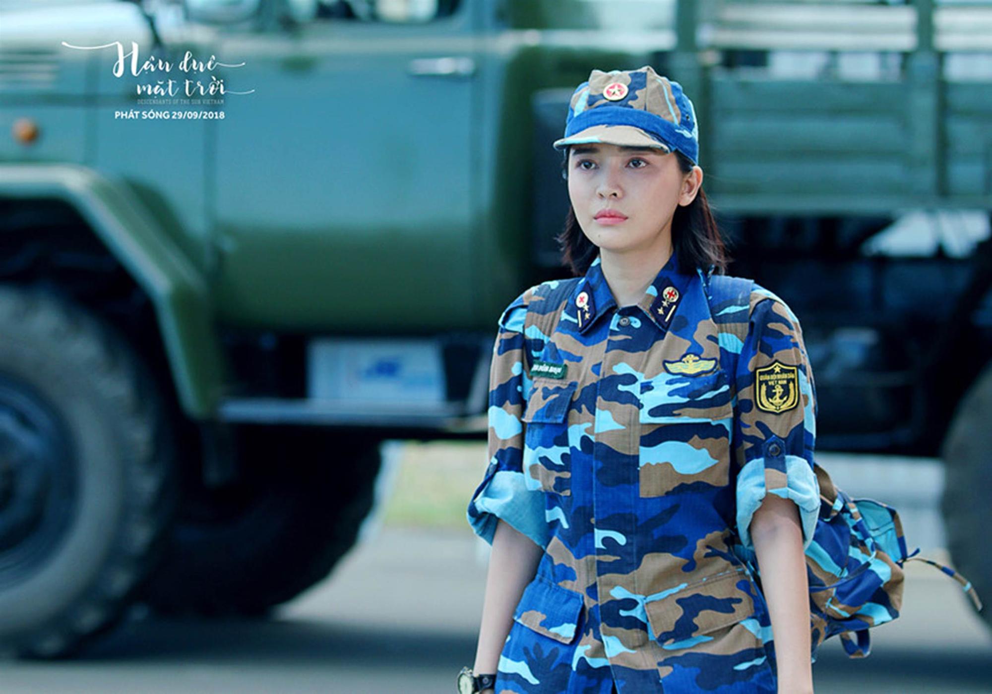 Hậu duệ mặt trời VN hé lộ trang phục quân nhân của dàn diễn viên-8