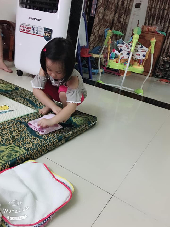 Tự đưa mình vào tình huống bận rộn - chiêu dạy con làm việc nhà đâu ra đấy của mẹ Đà Nẵng-3