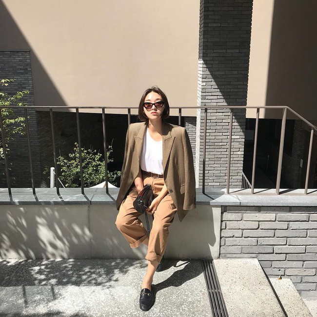 15 set đồ đến từ street style Châu Á sẽ cho bạn phong cách chuẩn quý cô thanh lịch-11