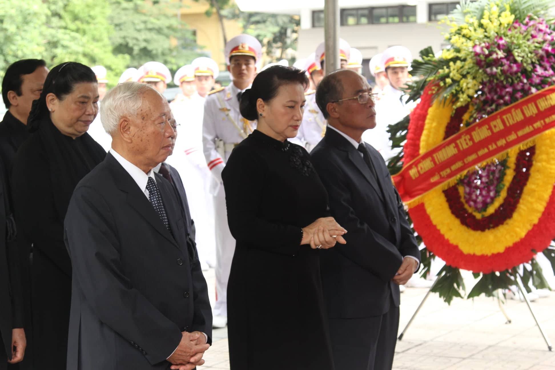 Hình ảnh bùi ngùi trong tang lễ Chủ tịch nước Trần Đại Quang-1