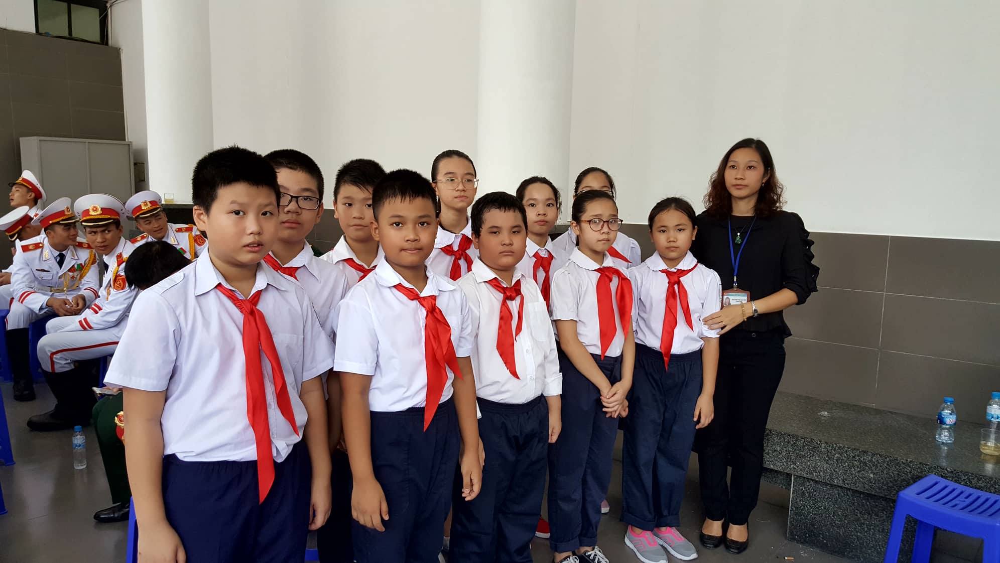 Hình ảnh bùi ngùi trong tang lễ Chủ tịch nước Trần Đại Quang-12