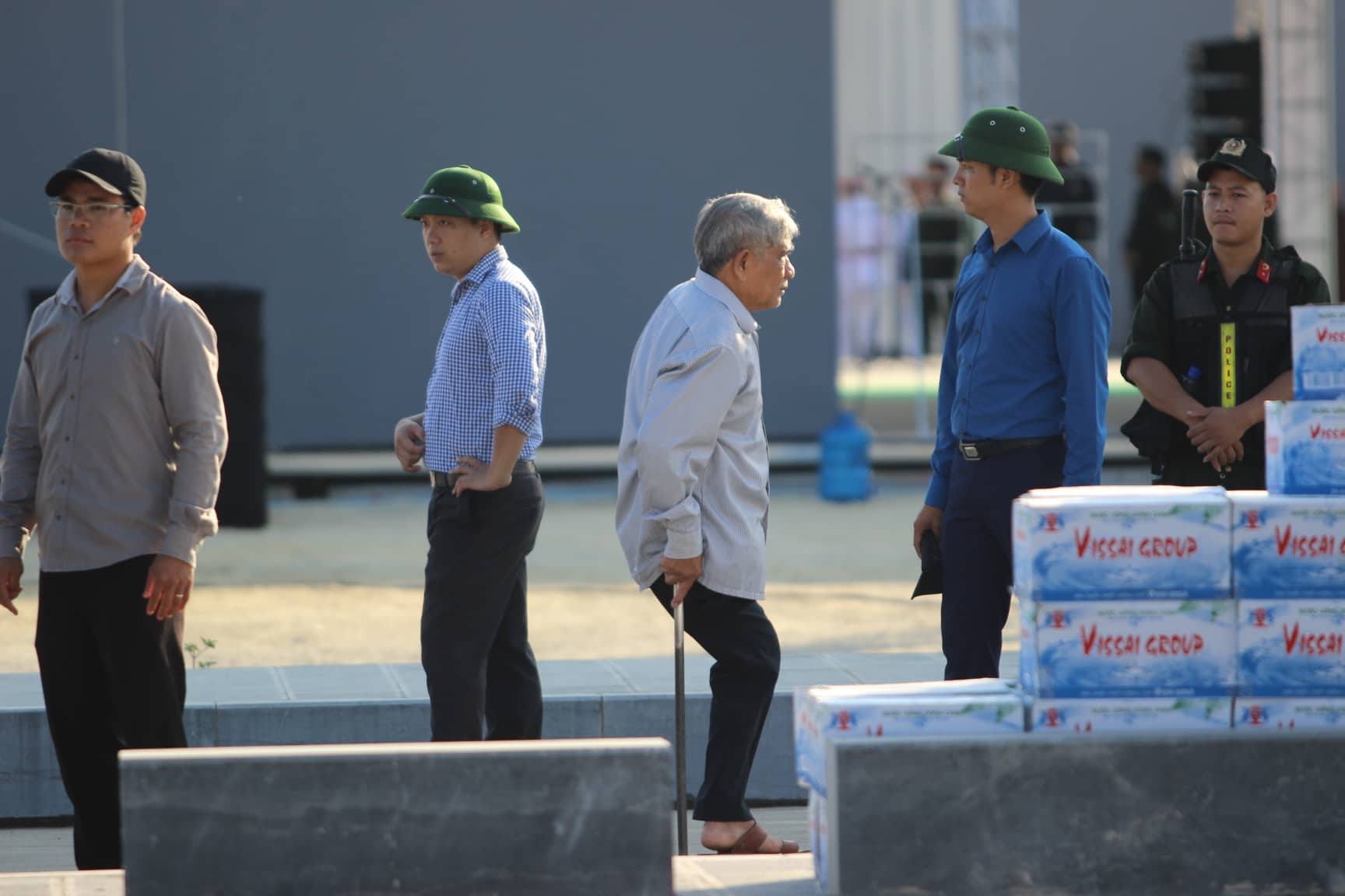 Hình ảnh bùi ngùi trong tang lễ Chủ tịch nước Trần Đại Quang-13