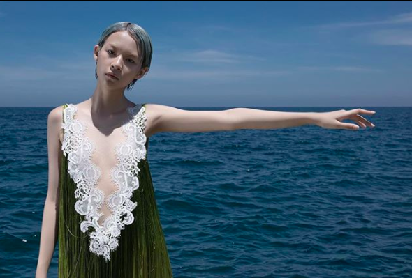 Chỉ 4s, Phí Phương Anh khiến chị em nghẹt thở trước vòng 1 bỗng nhiên căng đét-10