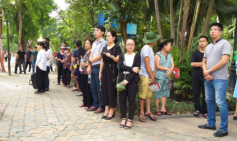 Món quà của Chủ tịch nước và vành khăn trắng ngày Quốc tang-3