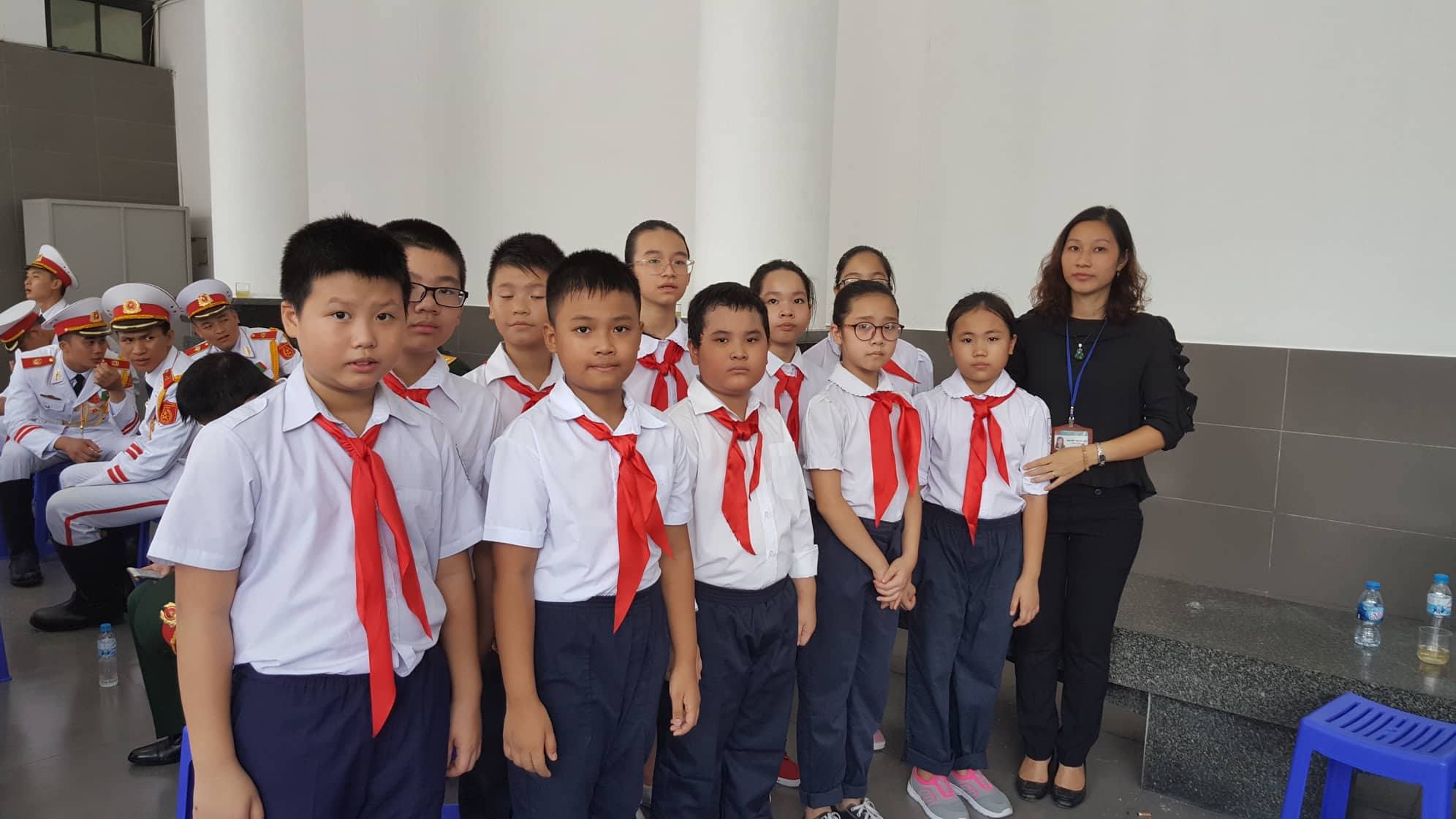 Món quà của Chủ tịch nước và vành khăn trắng ngày Quốc tang-9