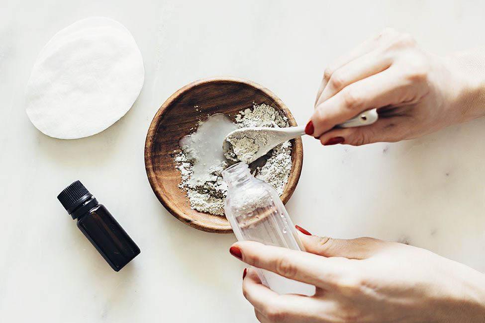 Tự làm mặt nạ đất sét thải độc da thổi bay mụn-5