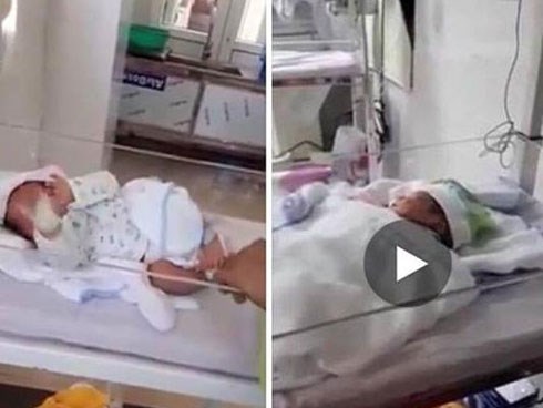 Mẹ đẻ con rồi nhét xuống nhà vệ sinh, sáng dậy bà thấy tay cháu nội giơ lên