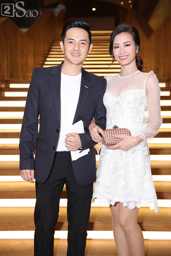 Yêu gần thập kỷ, Đông Nhi - Ông Cao Thắng đến khi nào mới thoát tiếng cả thanh xuân đi ăn cưới bạn?-1