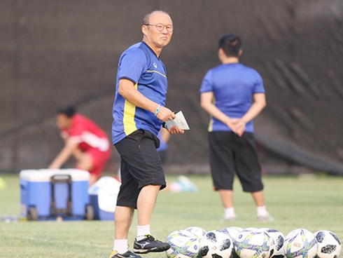 HLV Park Hang Seo âm thầm trở về Việt Nam, Tuấn Anh quay lại Hàn Quốc vào hôm nay-2