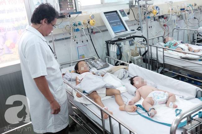 Phụ huynh rối bời vì trẻ bị tay chân miệng ở TP.HCM tăng gấp 5 lần-6