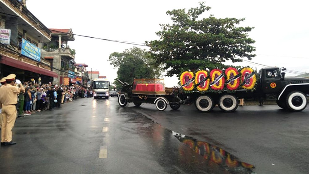 Lễ an táng Chủ tịch nước Trần Đại Quang tại quê nhà-45