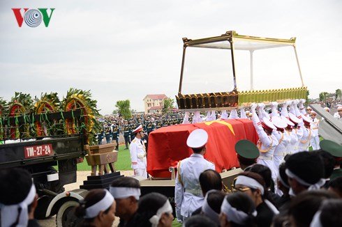 Lễ an táng Chủ tịch nước Trần Đại Quang tại quê nhà-29