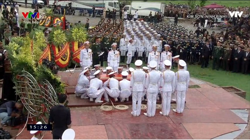 Lễ an táng Chủ tịch nước Trần Đại Quang tại quê nhà-19