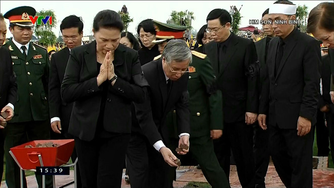 Lễ an táng Chủ tịch nước Trần Đại Quang tại quê nhà-12