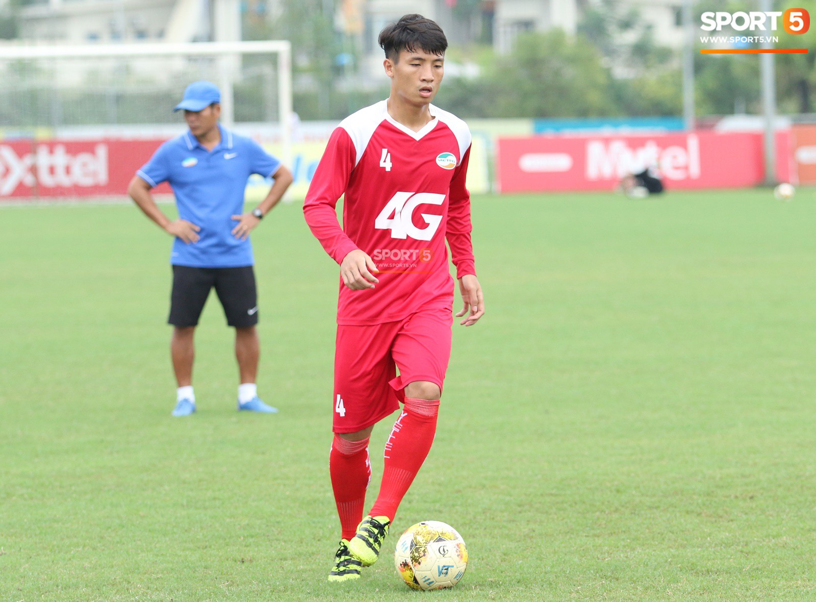 Bùi Tiến Dũng lại khoe body 8 múi cực phẩm khiến fangirl không thể rời mắt-7