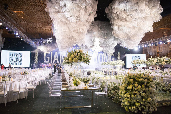 Cùng chiêm ngưỡng lại không gian tiệc cưới lộng lẫy, xa hoa như cổ tích trong đám cưới Trường Giang - Nhã Phương-7