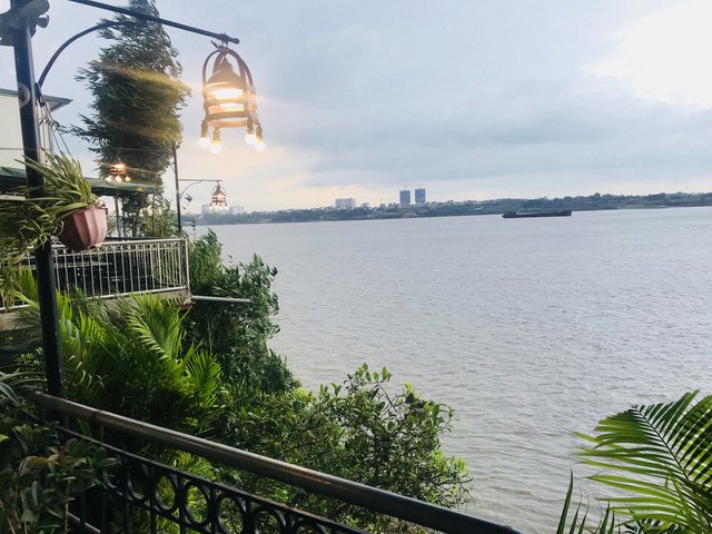 Đám cưới VIP gần 20 triệu đồng/mâm, đại gia ăn toàn tôm hùm, vi cá-1