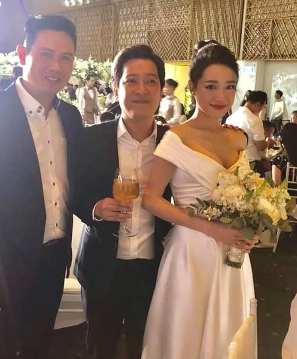 Fan mắt tròn mắt dẹt vì phát hiện điều này trong ảnh cưới Nhã Phương-9