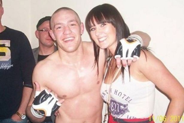 Hình bóng người vợ tuyệt vời đằng sau thành công của gã điên McGregor-2