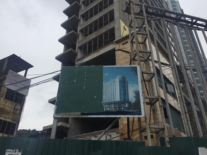 Nguyên nhân ban đầu vụ cần trục rơi xuống đường ở Hà Nội khiến 1 người tử vong tại chỗ-3