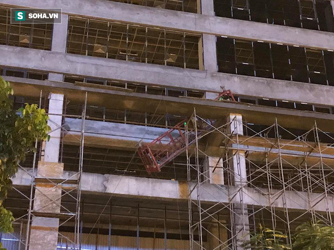 Cận cảnh nơi đặt cần trục rơi xuống đường Lê Văn Lương khiến mẹ đơn thân tử vong-1