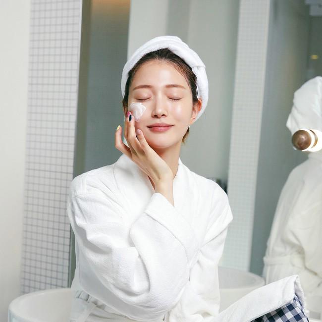 Chia sẻ bí quyết chăm sóc da trắng mịn, sạch mụn với chi phí chỉ dưới 50k-8