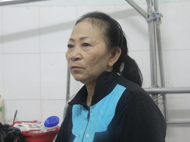 Nước mắt lại rơi” của người mẹ nghèo có con trai liệt nửa người suốt 2 năm nằm bất động-1