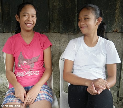 Bức ảnh cư dân một hòn đảo rất bình thường nhưng nhìn kỹ hơn bạn sẽ nhận ra điều đặc biệt-14