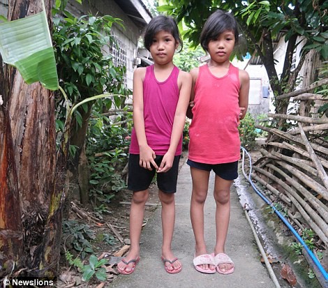 Bức ảnh cư dân một hòn đảo rất bình thường nhưng nhìn kỹ hơn bạn sẽ nhận ra điều đặc biệt-13