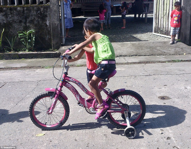 Bức ảnh cư dân một hòn đảo rất bình thường nhưng nhìn kỹ hơn bạn sẽ nhận ra điều đặc biệt-8