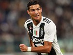 Dính nghi án hiếp dâm, C.Ronaldo vẫn tự nhận là người đàn ông hạnh phúc-3