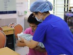 Nam thanh niên người Việt bất ngờ cao 2,5m sau đợt sốt kéo dài-4