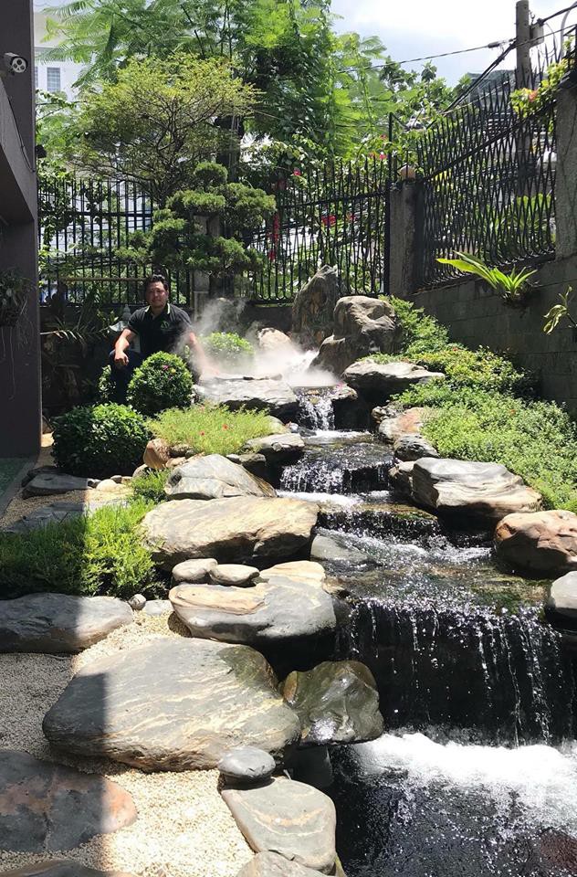 Ca sĩ Cao Thái Sơn sở hữu biệt thự ven hồ có giá triệu đô, đẹp lãng mạn giữa lòng Sài Gòn-7