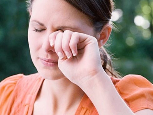 Những thói quen tưởng vô hại nhưng có thể gây mù lòa