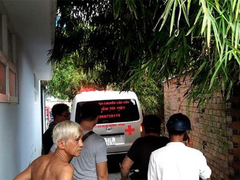 Vợ đi đám cưới, chồng chết bất thường trong phòng trọ