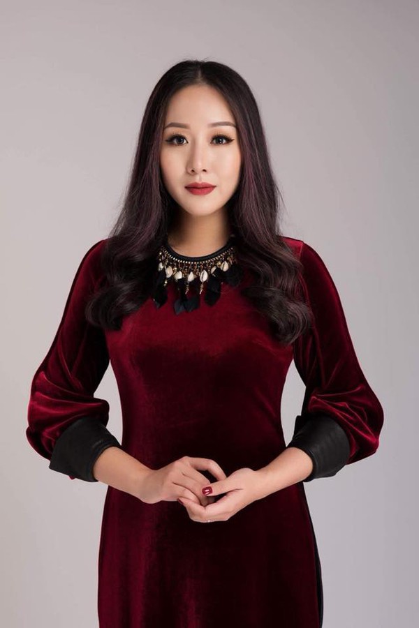 Những nàng hậu không chỉ có sắc mà học vấn còn đáng nể: Người theo học Tiến sĩ, người thành thạo 5 thứ tiếng!-5