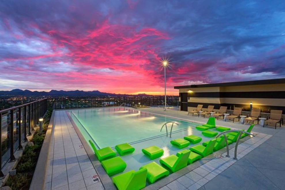 Ký túc xá nước nhà người ta: Xịn như khách sạn 5 sao, có đầy đủ sân thượng, bể bơi, giá thuê lên đến 17 triệu/tháng-8