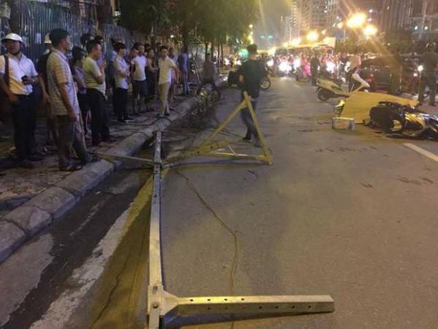 Mẹ đơn thân tử vong vì bị sắt rơi giữa phố: Ai sẽ chăm sóc con gái 6 tuổi?-2