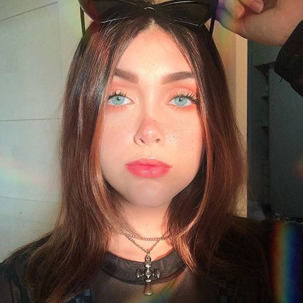 Mỹ nhân Brazil sở hữu đôi mắt đẹp ma mị, ai nhìn dễ chết chìm-16