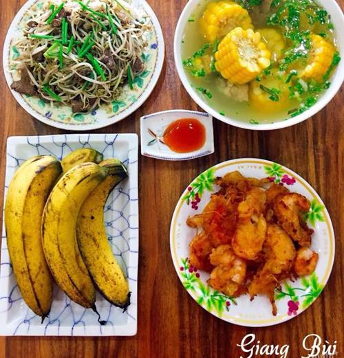 Chiều chồng khó tính, vợ đảm nấu bữa nào cũng ngon, các con thi nhau chấm điểm cao-5