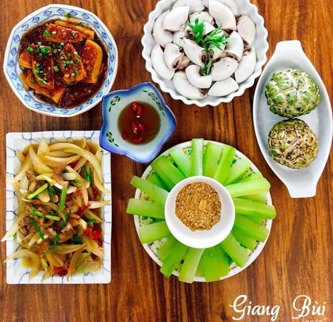 Chiều chồng khó tính, vợ đảm nấu bữa nào cũng ngon, các con thi nhau chấm điểm cao-7