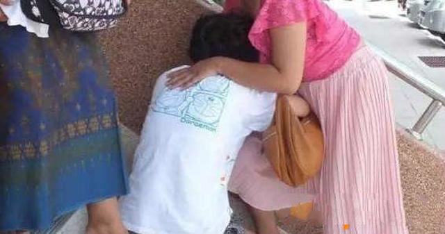 Bị đòi 36 triệu tiền thách cưới, chú rể hủy hôn ngay trong buổi lễ khiến cô dâu ngất xỉu-3