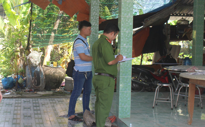 Vụ nhóm thanh niên chém chết người: Đến trả thù con trai, cha ra mở cửa bị đâm chết-1