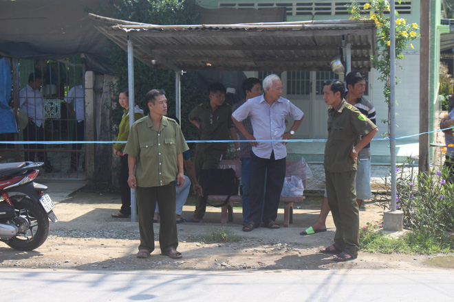 Vụ nhóm thanh niên chém chết người: Đến trả thù con trai, cha ra mở cửa bị đâm chết-2