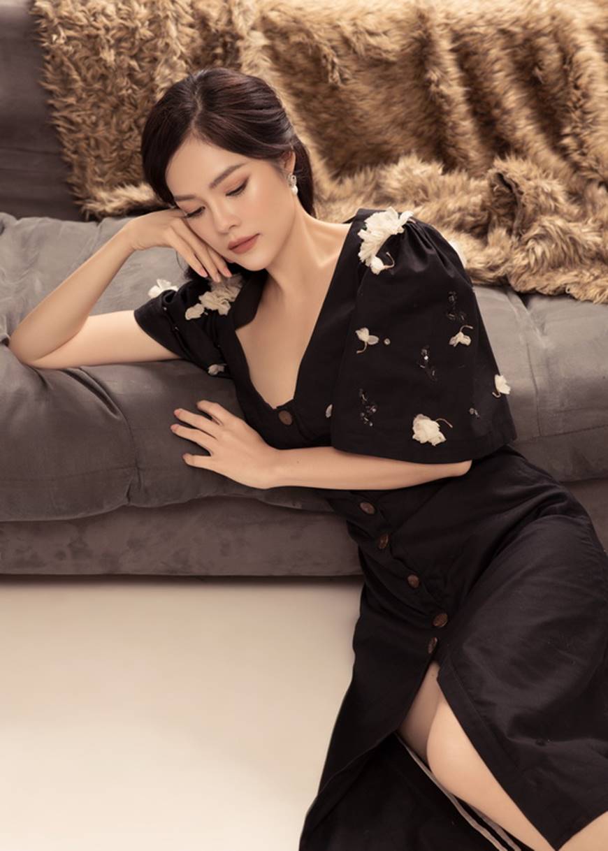 Dương Cẩm Lynh rớt nước mắt trong bộ ảnh thực hiện vào khoảng thời gian gặp chuyện buồn hôn nhân-7