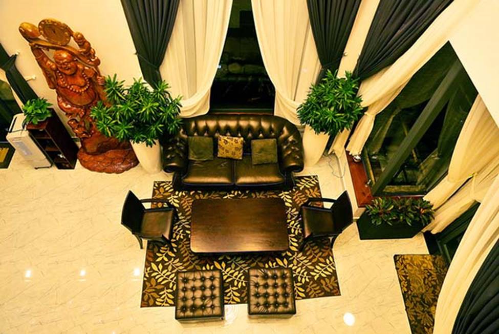 Cứ chê show hội chợ, khối tài sản của các ca sĩ này khiến nhiều người phải nghĩ lại-12