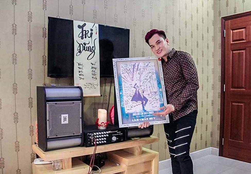 Cứ chê show hội chợ, khối tài sản của các ca sĩ này khiến nhiều người phải nghĩ lại-18